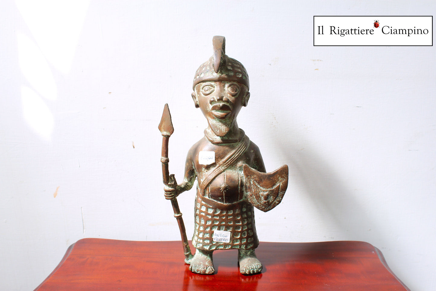 Statuina in bronzo guerriero