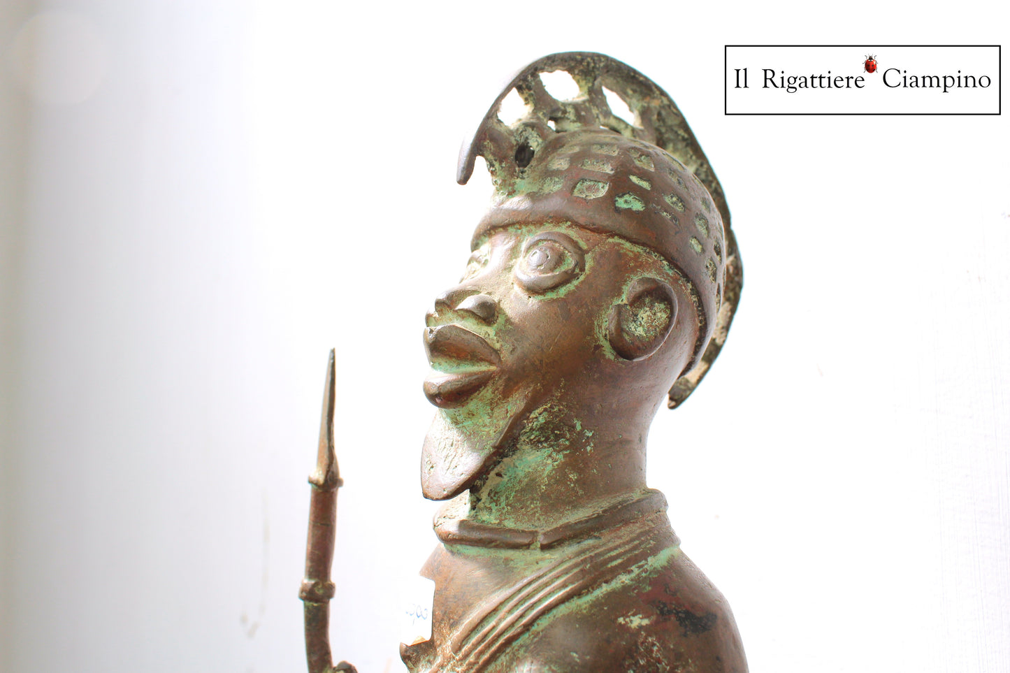 Statuina in bronzo guerriero