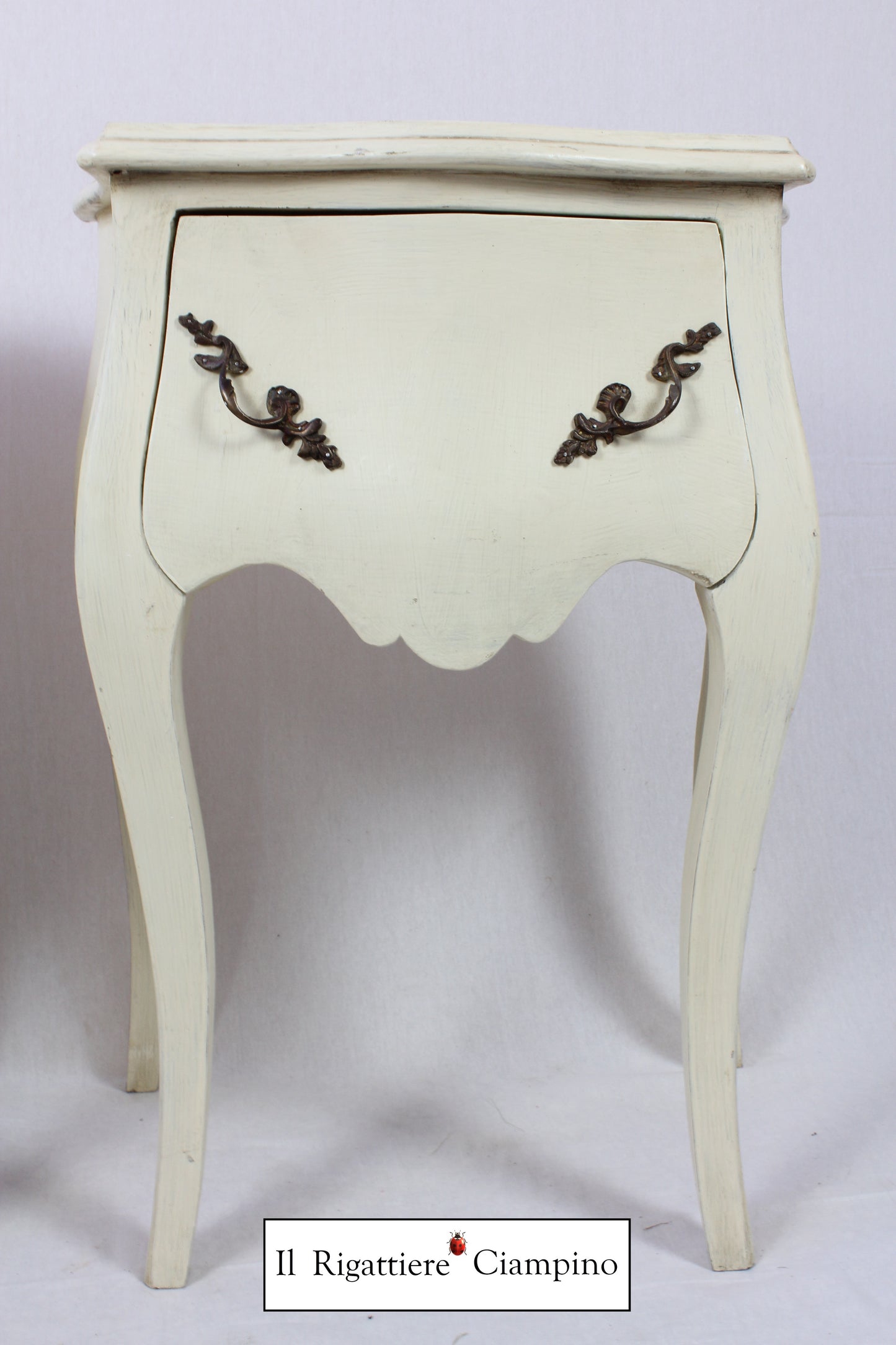 Coppia comodini Enrica color champagne