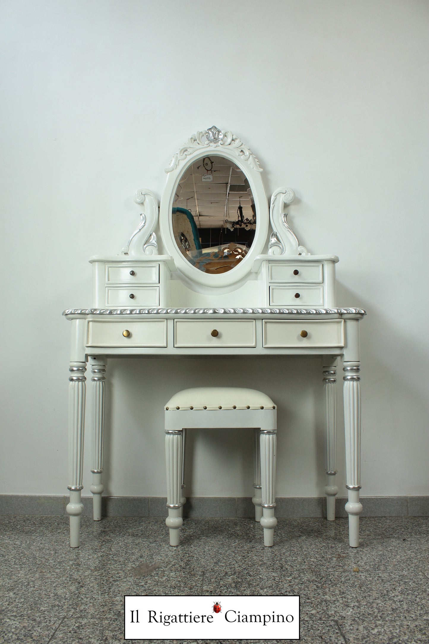 Toletta in stile inglese, legno mogano, bianca o marrone