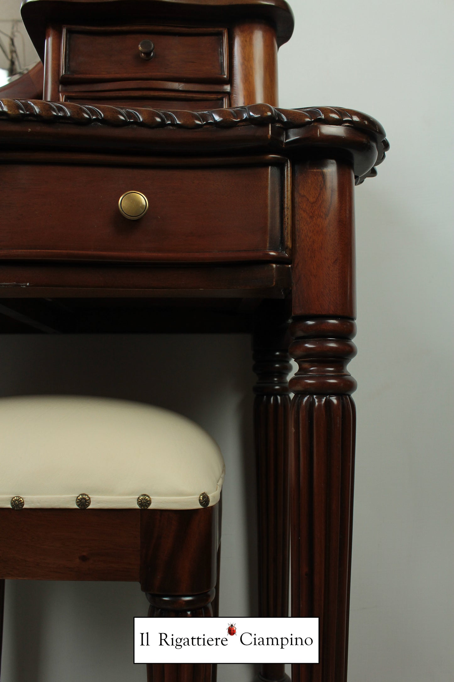Toletta in stile inglese, legno mogano, bianca o marrone