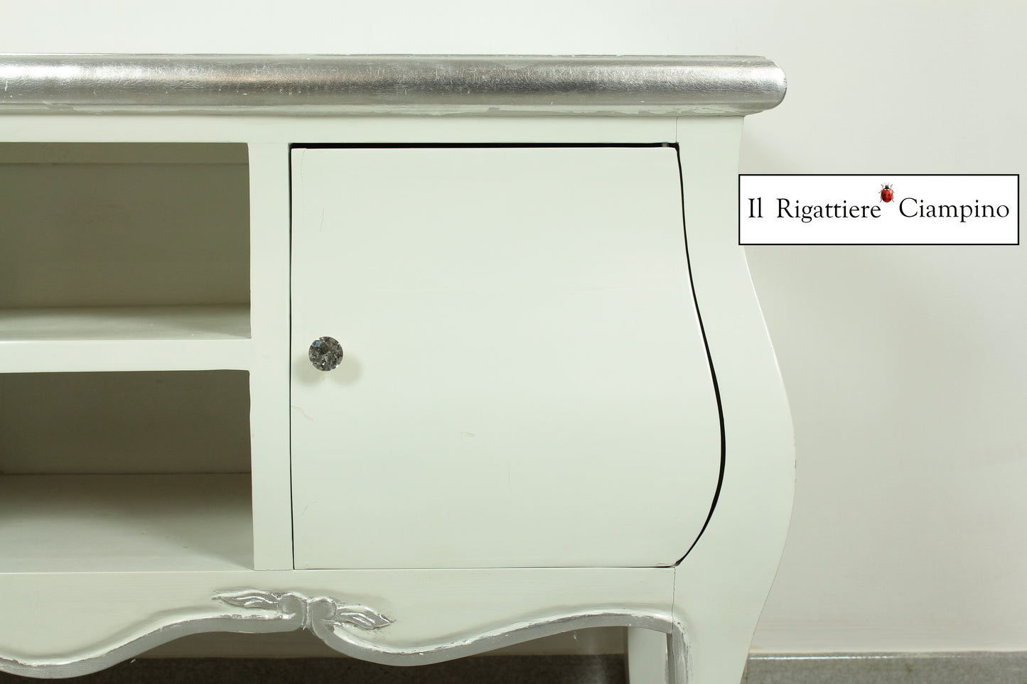 Mobile Porta-Tv con cassetti