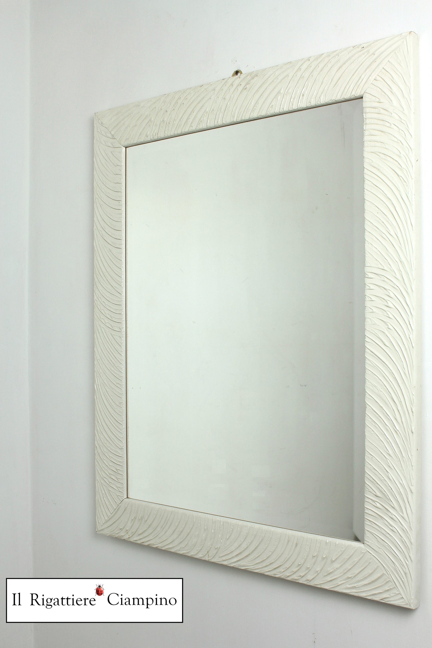 Specchio molato moderno ondulato avorio 78 x 97