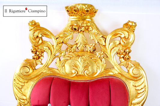 Trono in stile barocco in velluto rosso e foglia oro
