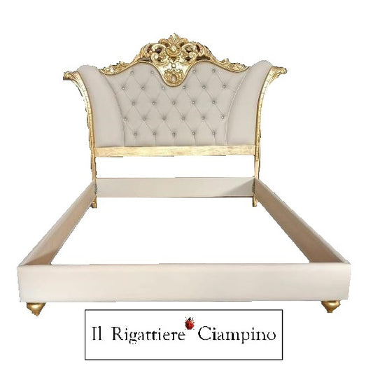 Letto matrimoniale in stile barocco ecopelle avorio e foglia oro