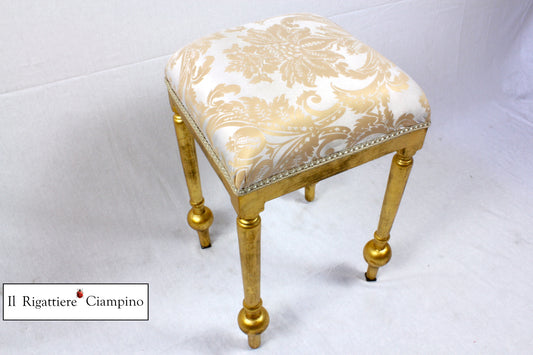 Sgabello in foglia oro e stoffa damascata