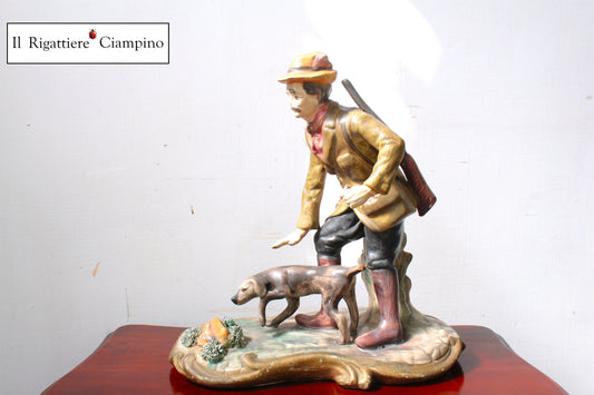 Statua in ceramica di Capodimonte "Uomo con cane"