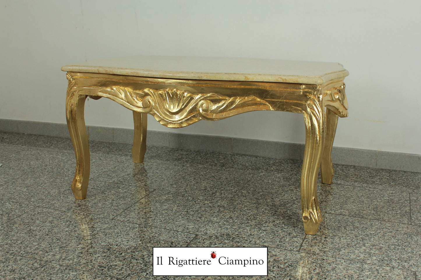 Tavolino in foglia oro con piano in marmo