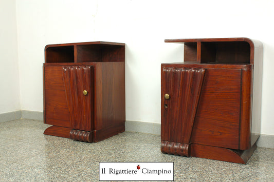 Coppia comodini legno lavorati marroni