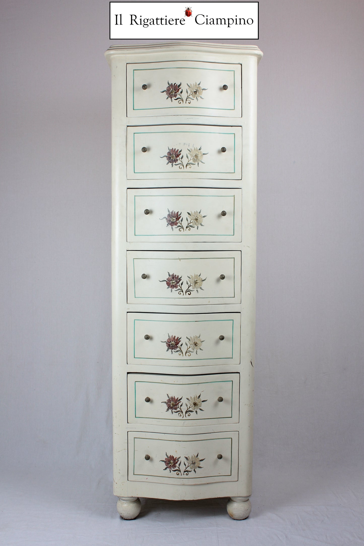 Settimino in stile provenzale avorio con decorazioni floreali dipinte a mano
