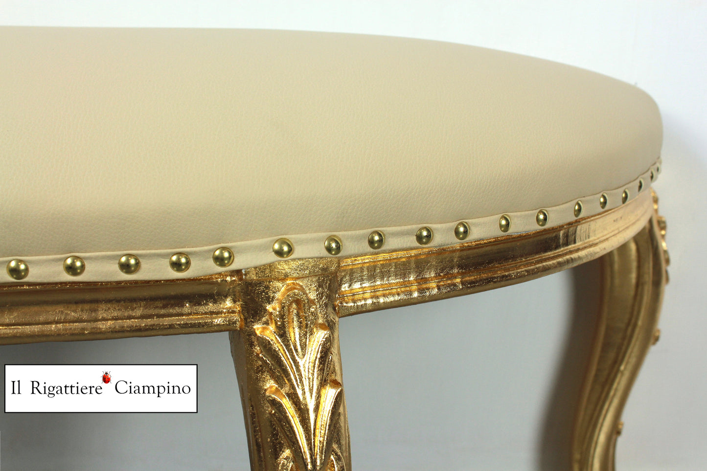 Panca scendiletto oro in ecopelle avorio
