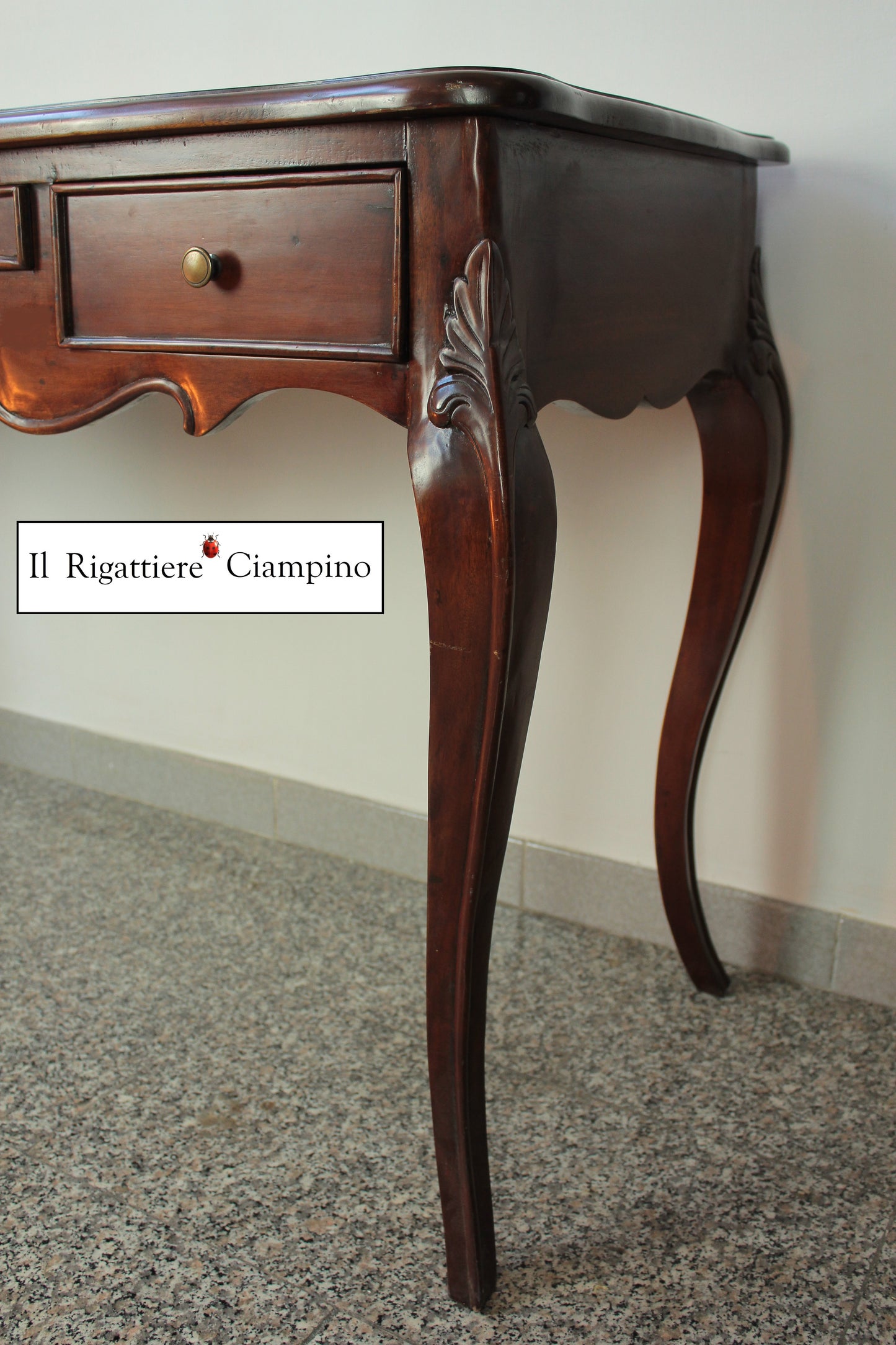 Scrittoio in legno mogano massello