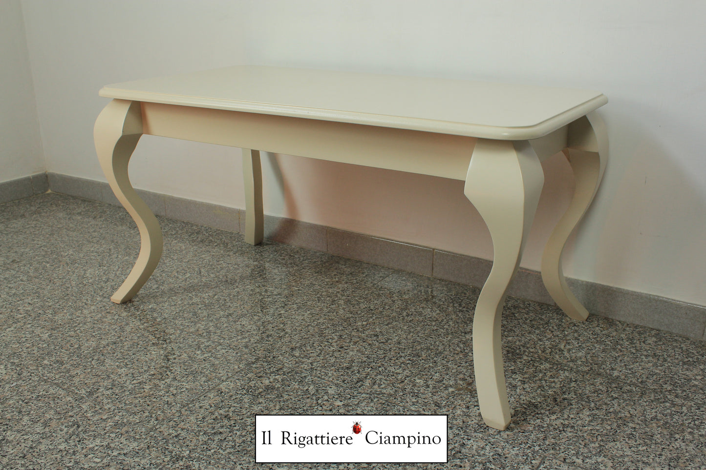 Tavolino da Salotto in legno color champagne