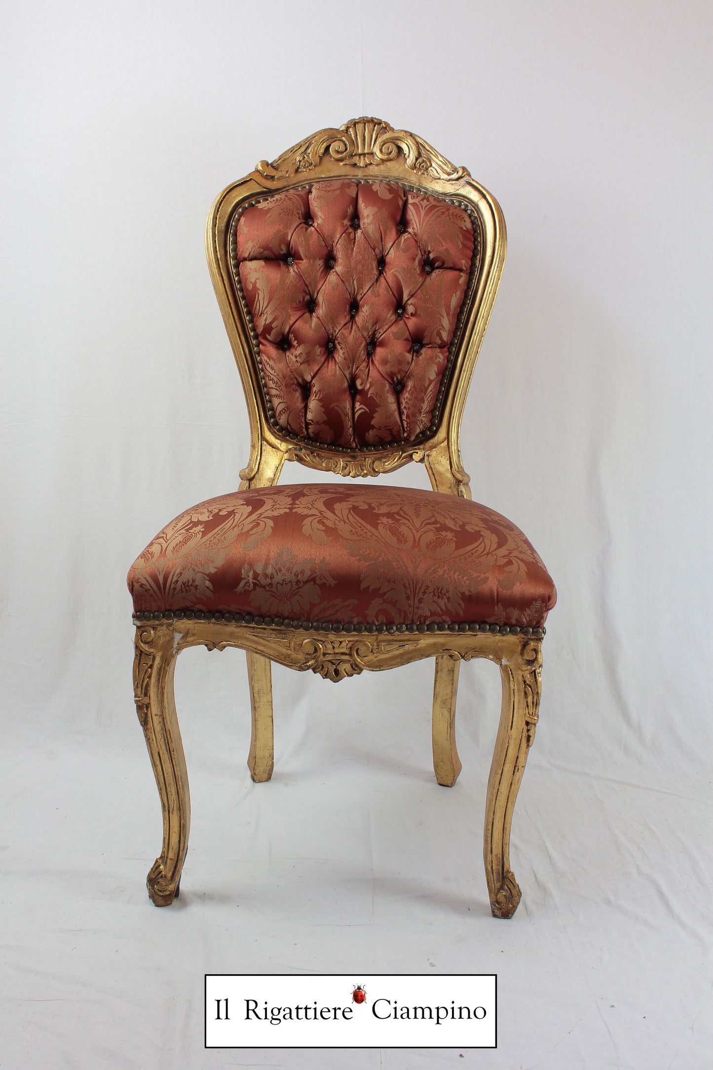 Sedia barocca damascata in foglia oro