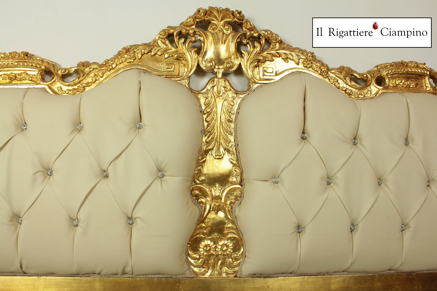 Letto Matrimoniale Narciso, foglia oro ed ecopelle avorio