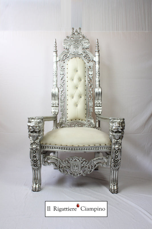 Trono Leone in stile barocco, foglia argento ed ecopelle bianca