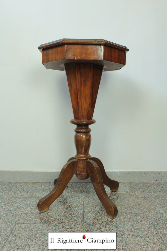 Tavolino porta-gioielli in legno massello