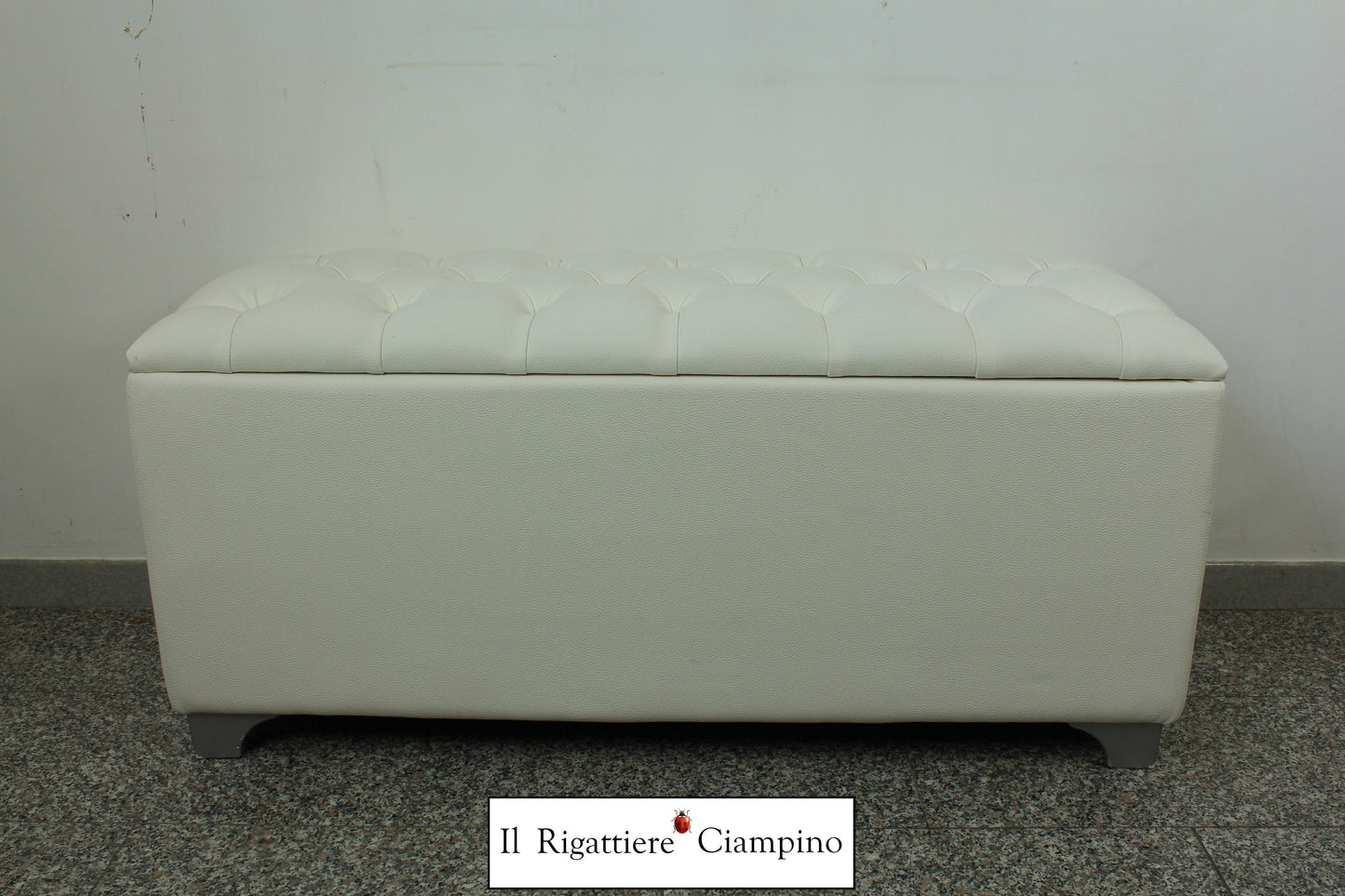 Box contenitore Bianco trapuntato con bottoni Swarovski
