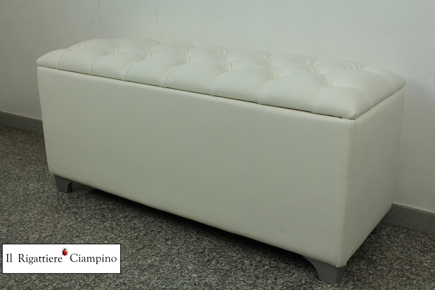 Box contenitore Bianco trapuntato con bottoni Swarovski