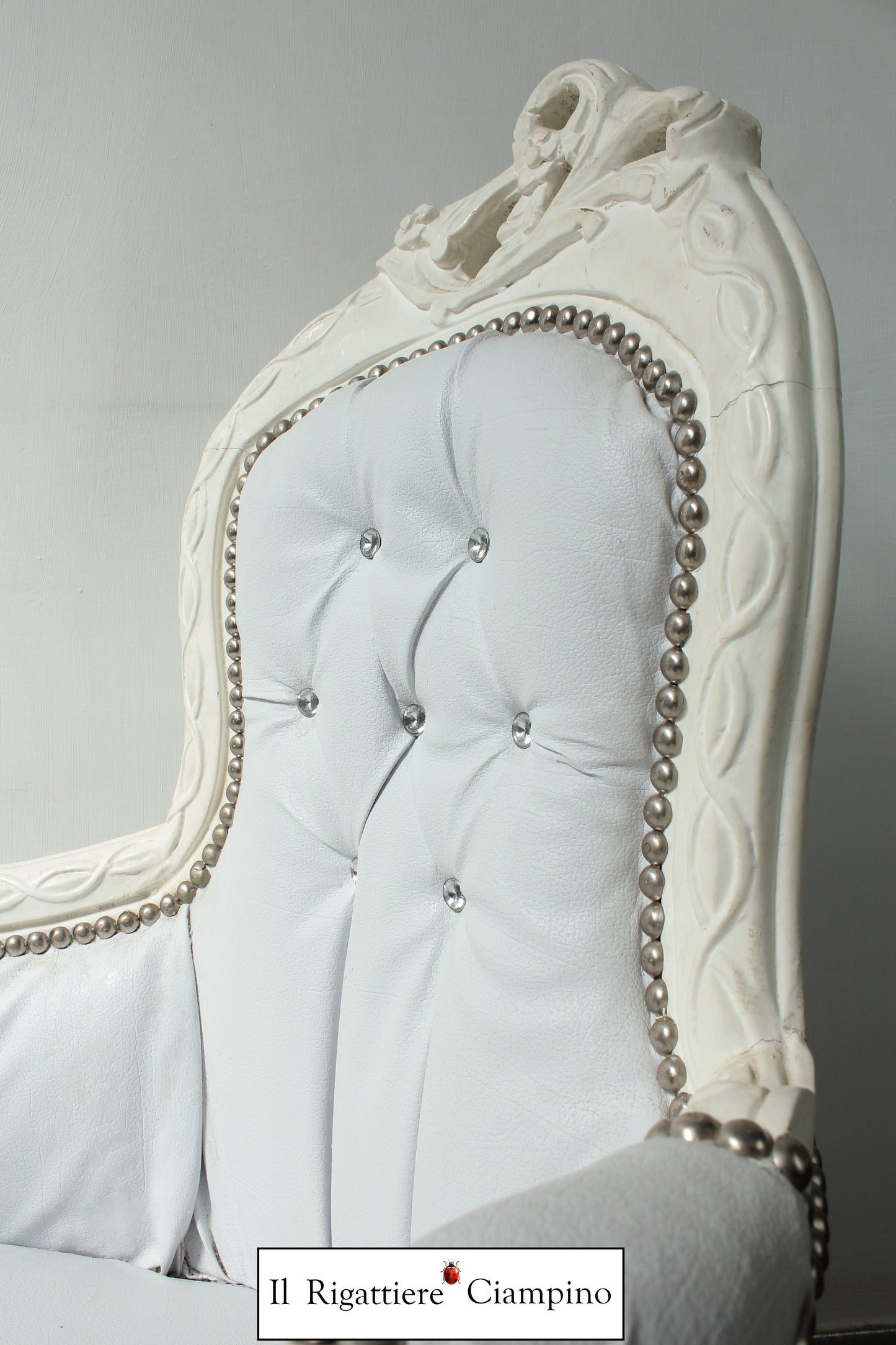 Dormeuse lettino bianca ecopelle azzurra