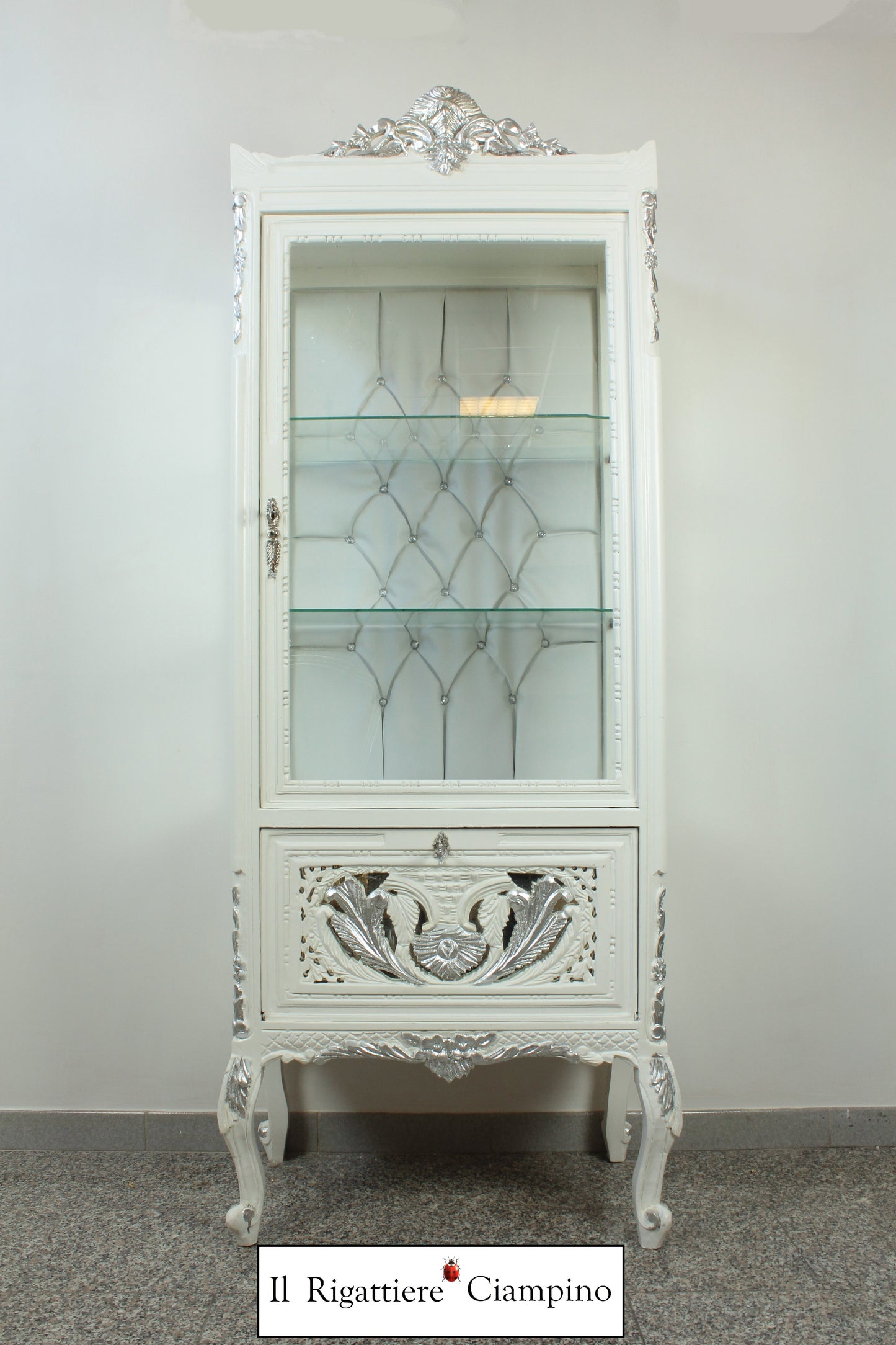 Vetrina Grace in stile barocco