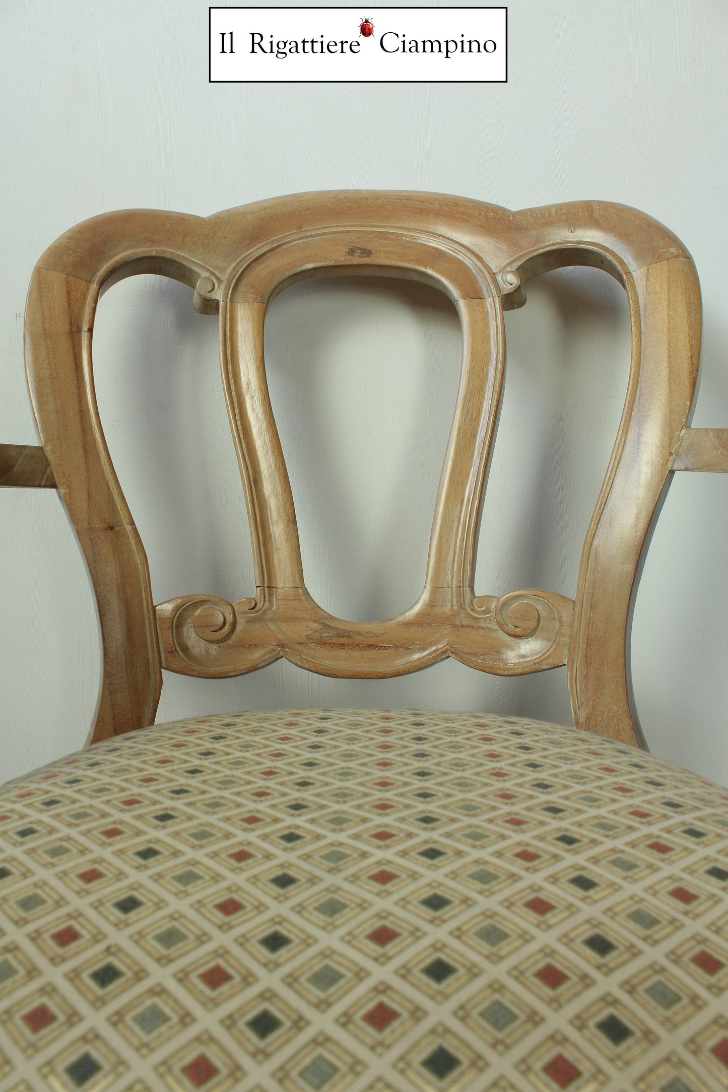 Sedia Trifoglio regale in legno di rovere
