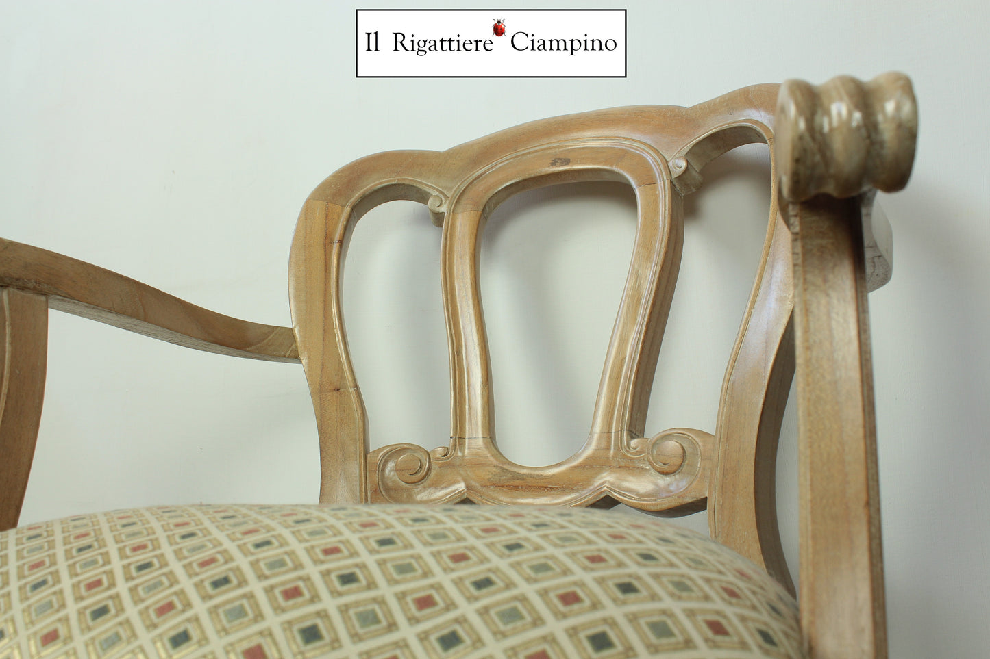 Sedia Trifoglio regale in legno di rovere