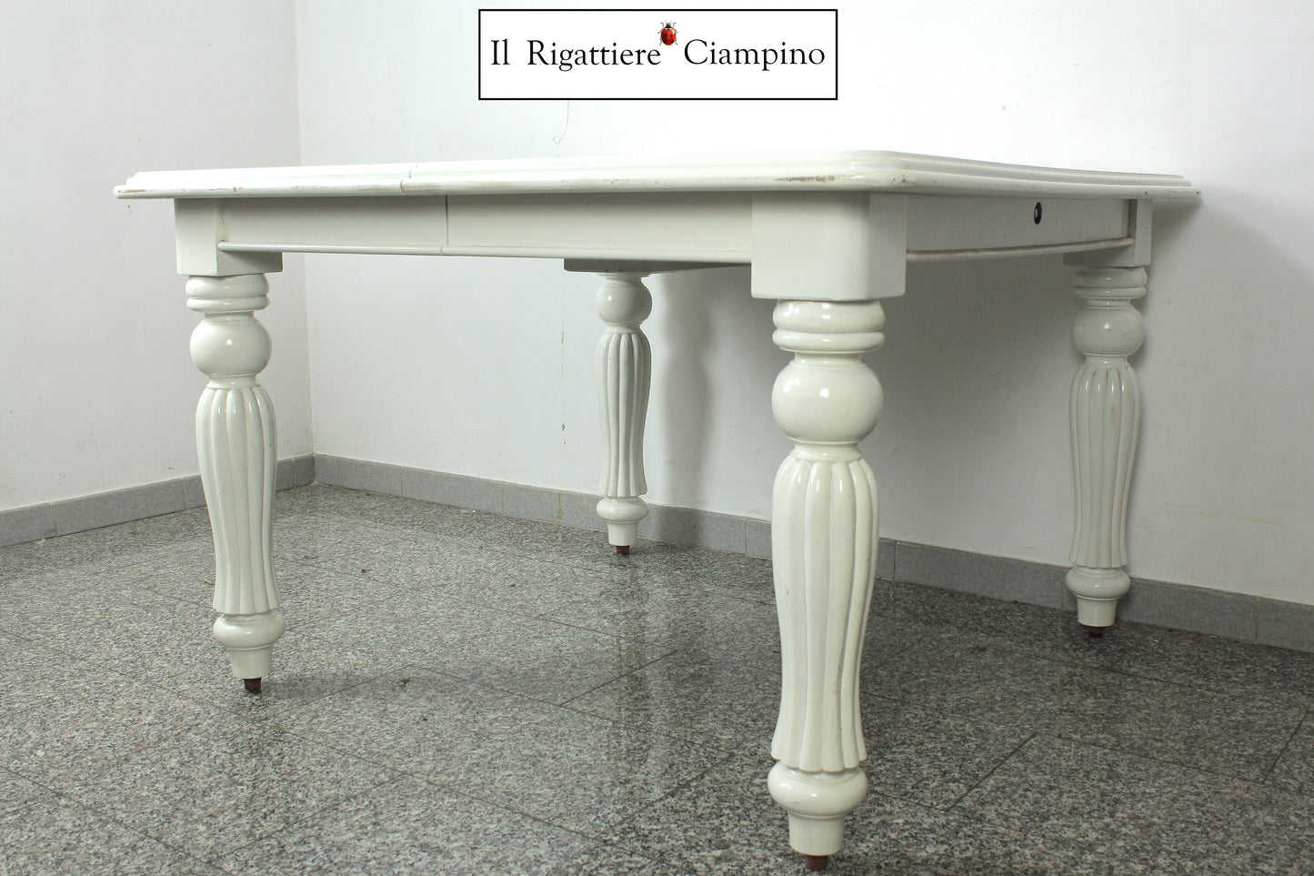Tavolo allungabile in mogano bianco