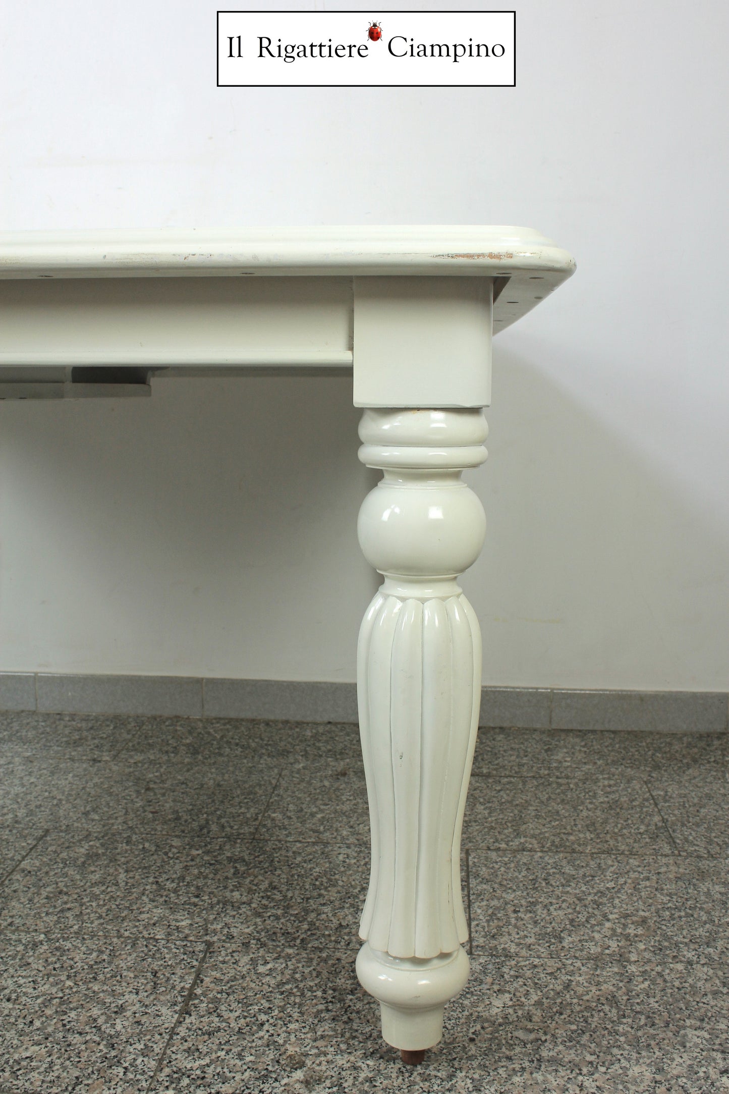 Tavolo allungabile in mogano bianco